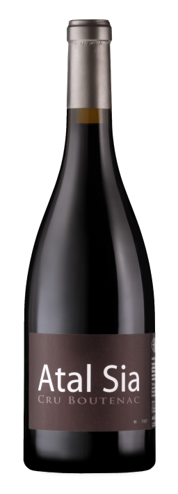 Bouteille de vin rouge Atal Sia, Cru Boutenac, avec étiquette marron.